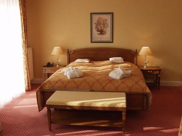 5 Tage Auszeit vom Alltag in Husum Genießer Hotel Altes Gymnasium in Husum (Nordfriesland), Schleswig-Holstein inkl. Frühstück Aktuelle Nordseereisen online kaufen 5 Tage Auszeit vom Alltag in Husum Genießer Hotel Altes Gymnasium in Husum (Nordfriesland), Schleswig-Holstein inkl. Frühstück Aktuelle Nordseereisen online kaufen